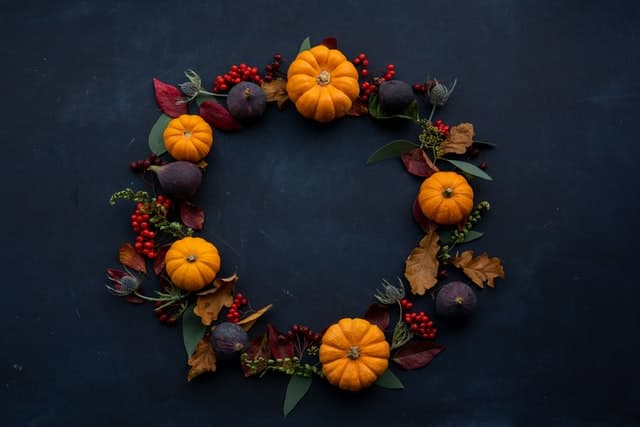 Last Minute DIY Thanksgiving Decor Ideas That Are Easy But Elegant